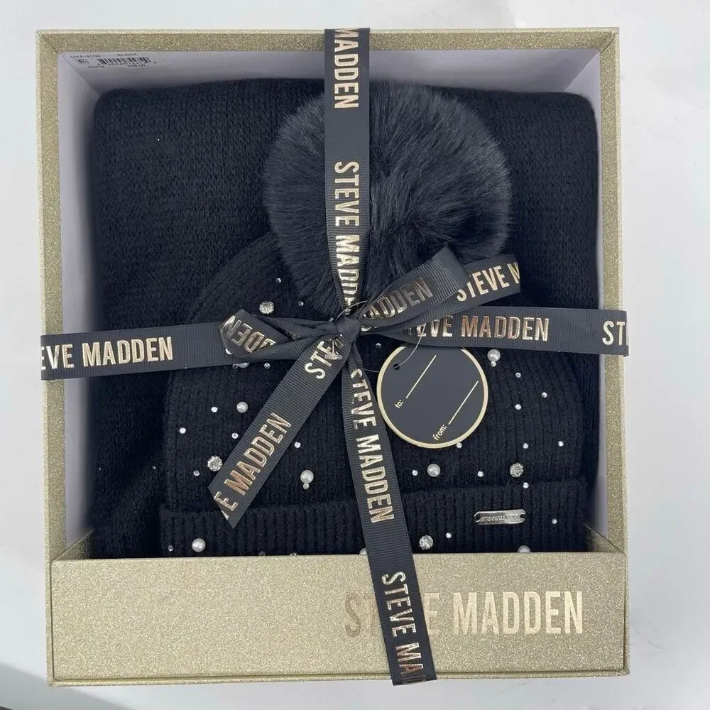 Steve Madden Women’s Embellished Beanie & Scarf Gift Set — Black — New in Box